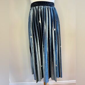 Vintage Gun Metal Navy Blue Metallic Pleated Skirt with Floral Accents